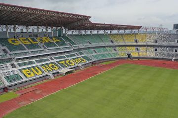 Penampakan Stadion Gelora Bung Tomo, Surabaya. Stadion Gelora Bung Tomo, Surabaya sendiri jadi salah satu opsi venue Piala Dunia U-17 2023 di Indonesia