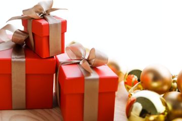 ilsutrasi hadiah natal