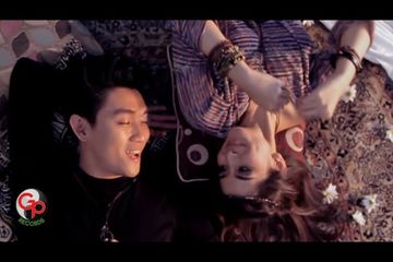 Gak Heran Viral di TikTok, Berikut Lirik dan Chord Gitar Tak Tepat Waktu yang Dipopulerkan Oleh Seventeen