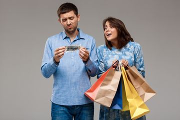 Diderot Effect: Saat Kita Beli Barang yang Sebenarnya Tidak Dibutuhkan
