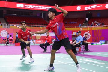Rekap Hasil Semifinal Thailand International Challenge 2025 - Ganda Putra Indonesia Ranking 1279 Kejutkan Unggulan 1, Merah Putih Loloskan 4 Wakil - Semua Halaman - Bolasport Rekap Hasil Semifinal Thailand International Challenge 2025 - Ganda Putra Indonesia Ranking 1279 Kejutkan Unggulan 1, Merah Putih Loloskan 4 Wakil - Semua Halaman - Bolasport