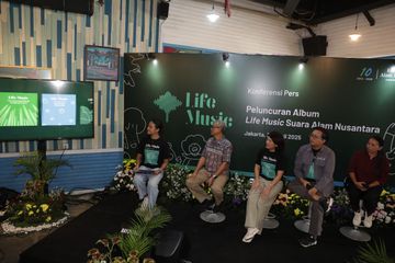 Merayakan perjalanannya yang ke-10 dalam misi melindungi wilayah daratan dan perairan sebagai penyangga kehidupan, Yayasan Konservasi Alam Nusantara (YKAN) menghadirkan album suara alam pertama, yaitu Life Music. Album ini berisikan 10 suara yang dihasilkan dari berbagai wilayah program YKAN mulai dari Papua, Wakatobi sampai Kalimantan.