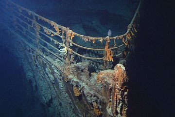 Benarkah Bangkai Titanic yang Berusia Seabad Masih Menarik dari Sisi Pariwisata?