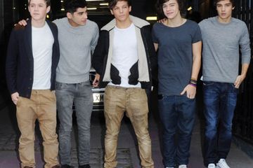 One Direction: Mencoba Makanan Swedia