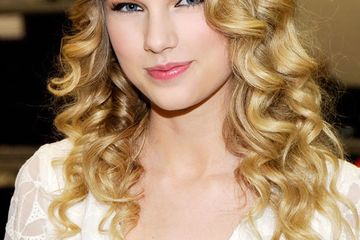 (hairworldmag)