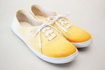 DIY: Dyed Shoes