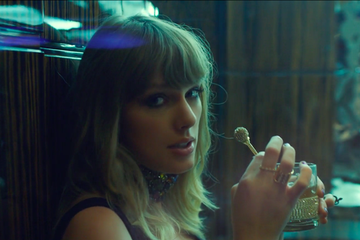 Pesan tersembunyi dalam video klip 'End Game' Taylor Swift.