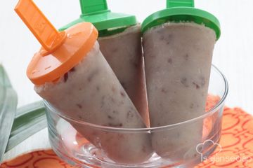Es Kacang Merah dalam cetakan lolipop