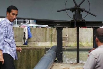 Jokowi Batal ke Davos karena Jakarta Banjir