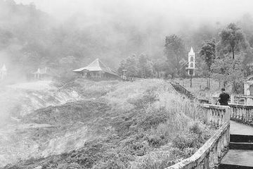 Tiga Gunung Api Sulawesi Utara Kini Berstatus "Siaga"
