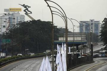 Tim Konservasi Cagar Budaya Temui Pembuat Patung Pancoran