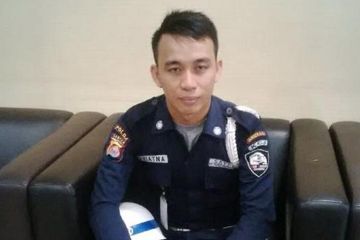 Mengapa Petugas Kereta Ini Ramai Dibicarakan di Media Sosial Kita?