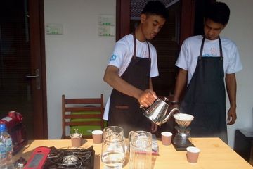 Menciptakan Barista Muda yang Berpotensi