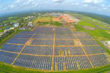 Pertama di Dunia, Bandara yang Gunakan Sistem Panel Surya