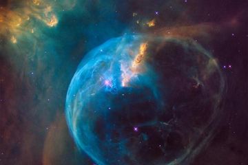Ulang Tahun ke-26 Hubble, Astronom Rilis Foto Spektakuler Gelembung Nebula