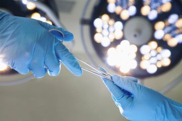 Pria yang Mendapat Wajah Baru Berkat Transplantasi Wajah