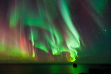 Delapan Fakta Tentang Aurora yang Mempesona
