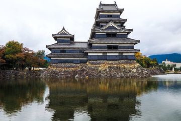 Pesona Kastel Kuno Matsumoto
