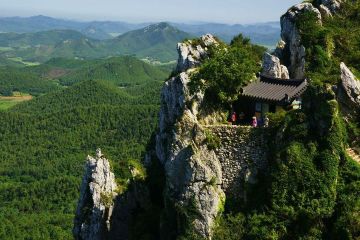 Bukit Do Solam di Jeollanamdo, Korea Selatan.
