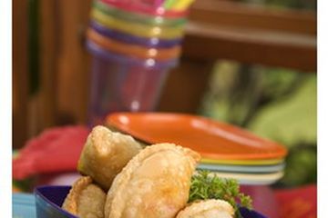 Pastel Isi Sayur