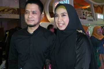Oki Setiana Dewi Incar Baju Muslim Anak