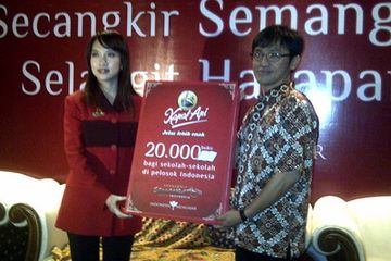 Secangkir Semangat Kapal Api Donasikan 22.000 Buku