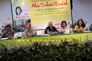Peluncuran Novel Karya Mantan TKW