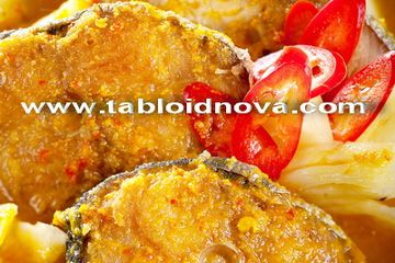 Lempa Ikan Nanas Palembang