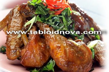 Ayam Goreng Bumbu Petis