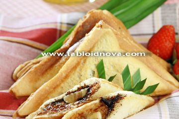 Roti Panggang Pisang Cokelat