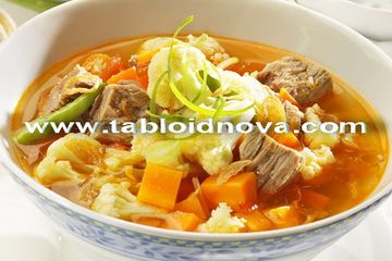 Sup Tom Yam Daging Sapi