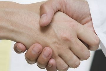 Kasus Ari Sigit Berakhir Damai
