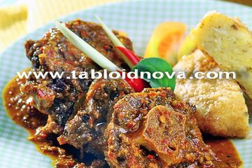 Kalio Buntut