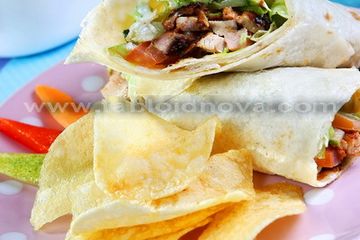 Tandoori Chicken Wrapped with Tortilla Flour