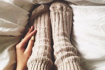 Memakai Kaus Kaki Membantu Meredakan Flu