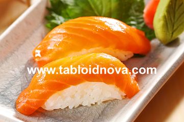 Salmon Sushi