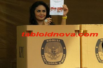 Umbar Surat Suara KD Ditegur Petugas TPS