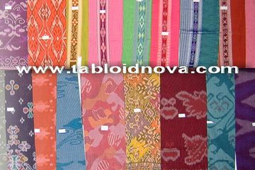 Kisah Sukses Perajin Tenun Troso (1)