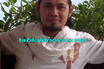 Ustaz Guntur Bumi Mengaku Biayai 200 Santri