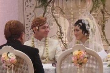 Dude Harlino Resmi Nikahi Alyssa Soebandono