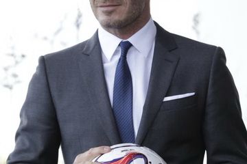 Wow! David Beckham Kembali ke Lapangan Hijau