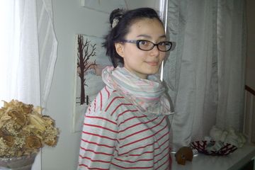 Asmirandah Ogah Komentari Foto Vanno Mualaf