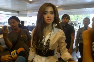 Syahrini Dul Anak Hebat
