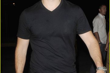 Henry Superman Cavill Tak Jomblo Lagi
