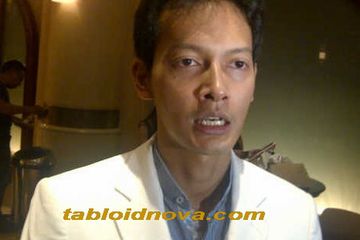 Fedi Nuril Lebaran Di Rumah