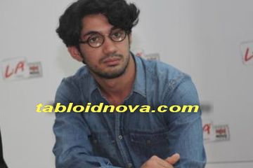 Reza Rahardian Saya Harus Pikirkan Semua Aspek