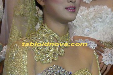 Prisia Nasution Bangga Dengan Kebaya