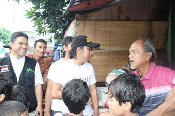 Wali Band Masak di Dapur Umum Korban Banjir