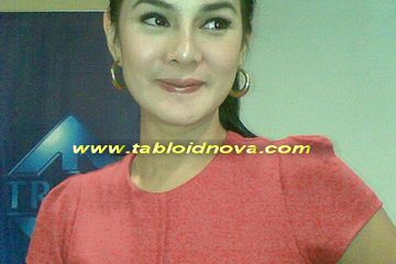 Astrid Tiar Istirahat Total Pasca Melahirkan