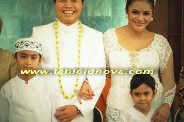 Ade Sechan Saya Terharu Banget